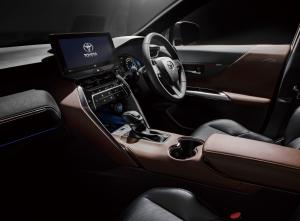 Toyota Harrier 2020 года 